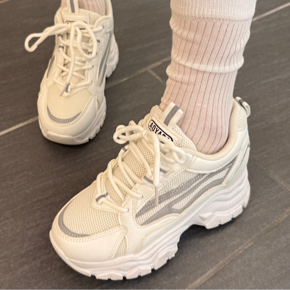 Stylish White & Gray Platform Sneakers – Great Condition